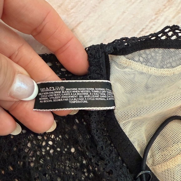 Victoria's Secret Black ID#36007169 Wire-Free Bralette Lace Small - Picture 5 of 5